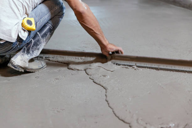 Best Driveway Concrete Repair  in River Oaks, TX