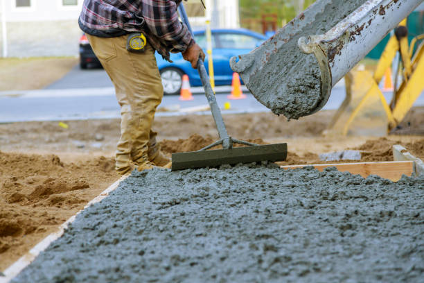 Best Concrete Driveway Repair Near Me  in River Oaks, TX